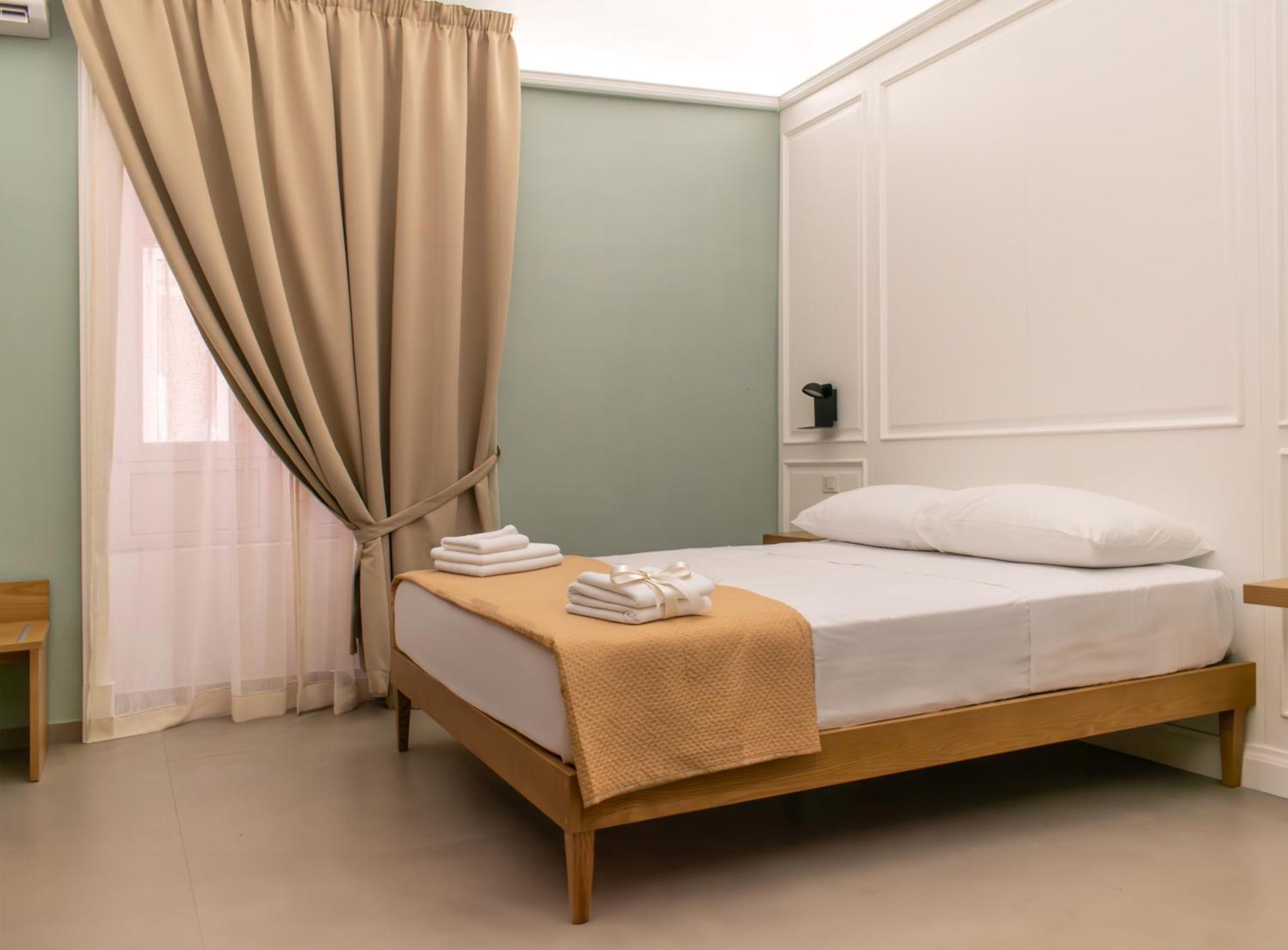 Отель Relais Don Pedro De Toledo Неаполь Экстерьер фото